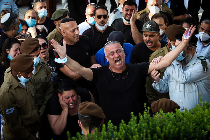 אם החייל פרצה בזעקה: "הרגו לי את הילד"