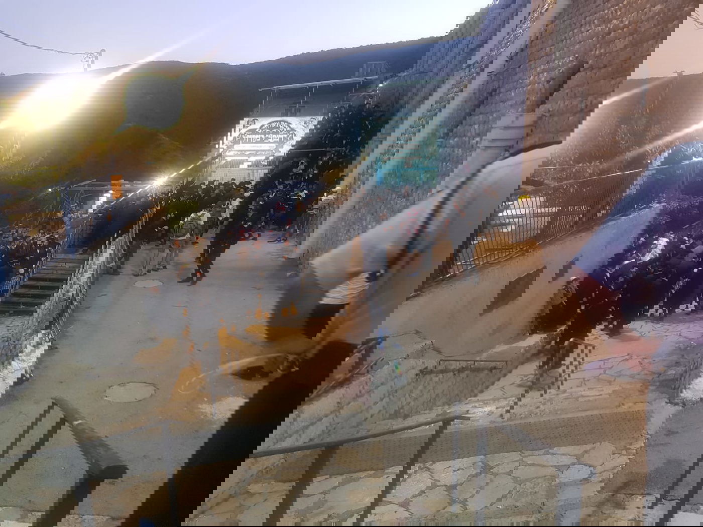 התפרעויות במירון: מאות פרצו אל ציון הרשב"י; 200 נעצרו