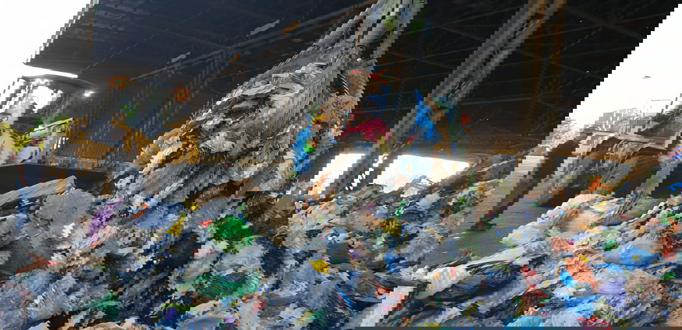 חיפושים באשפה