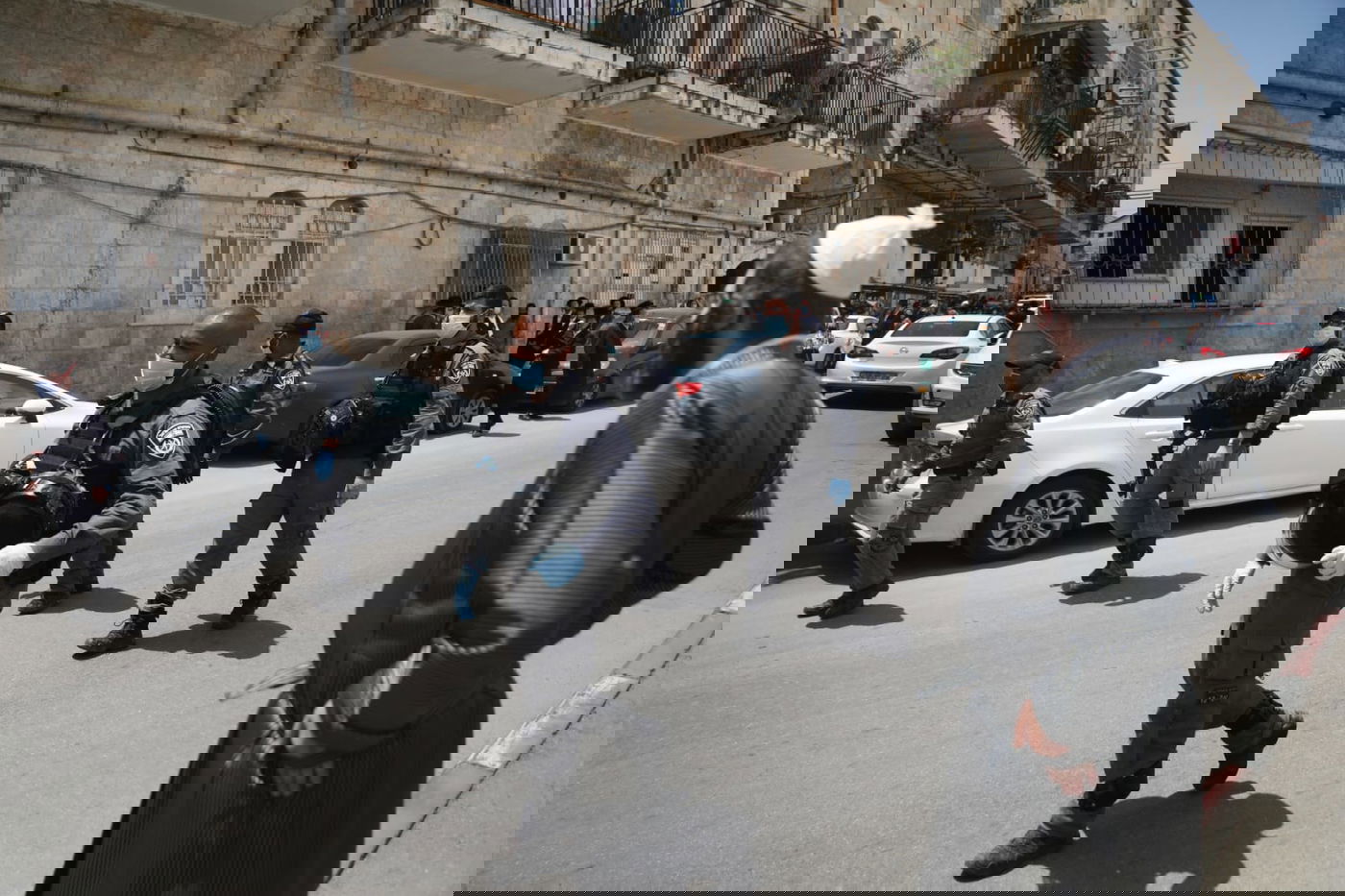 תושבי מאה שערים ב'קבלת פנים' למפקד החדש