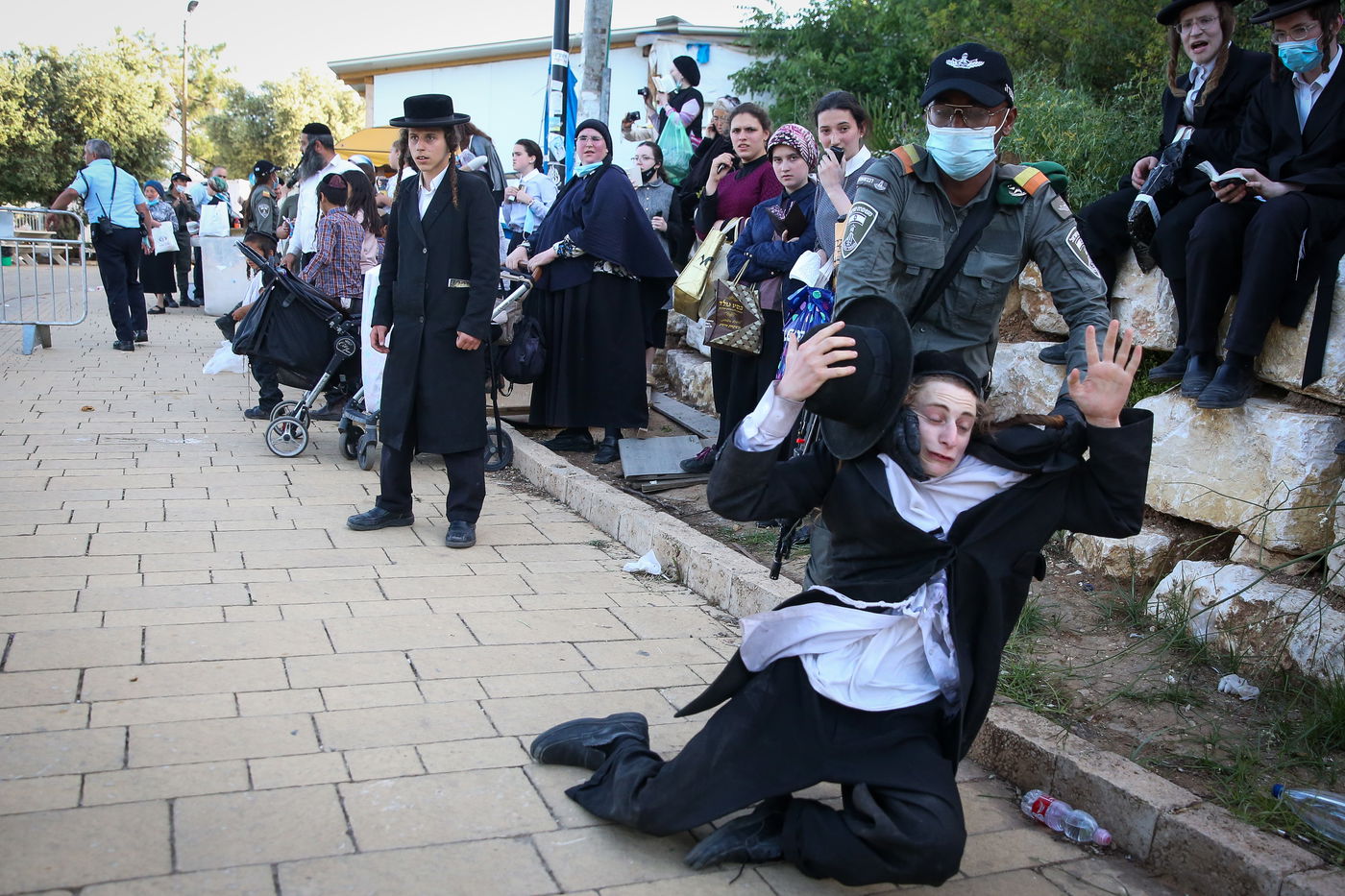 317 מתפרעים שוחררו לאחר שקיבלו דו"ח; 3 עדיין עצורים