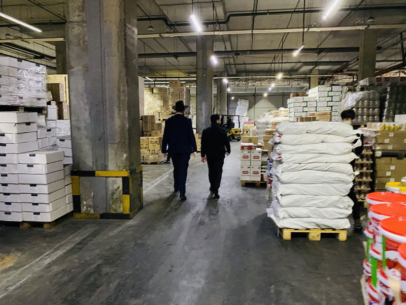 רוסיה בהסגר: עשרות אלפי סלי מזון כשרים למשפחות ונזקקים