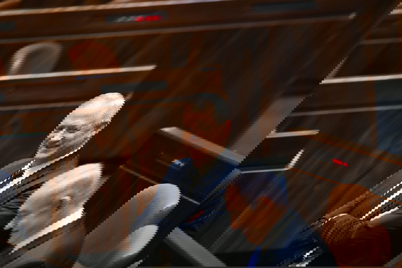 ממשלת האחדות יוצאת לדרך • נתניהו: "שמת לב שהתרגשתי?"