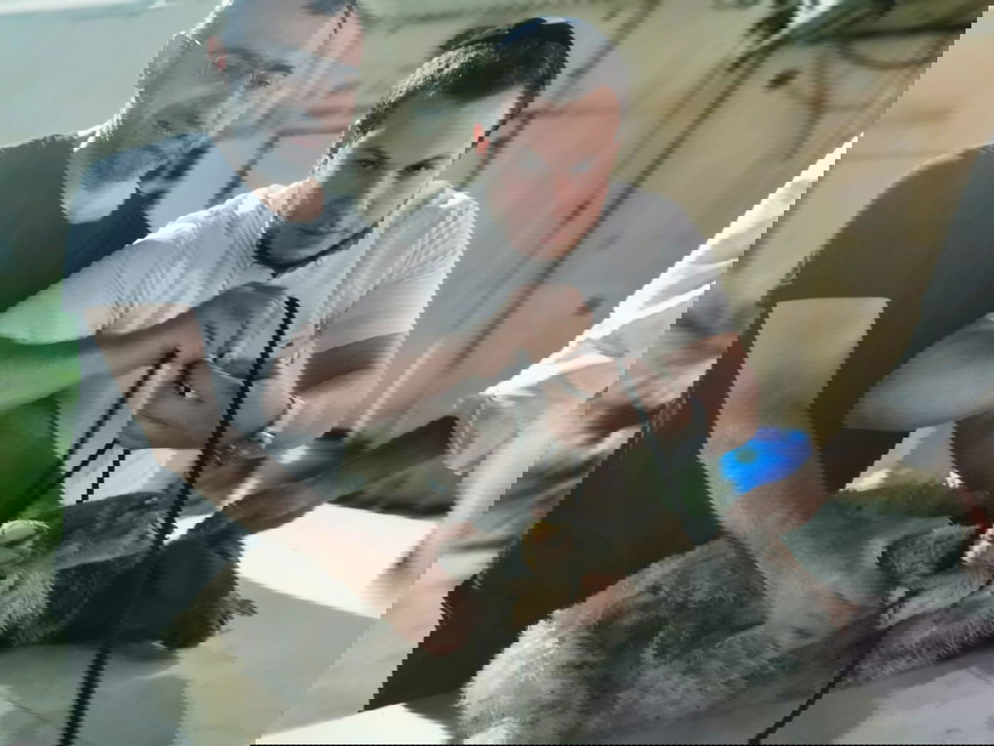 הצעירים שחטו כבש לזכרו של הרב הבוכרי