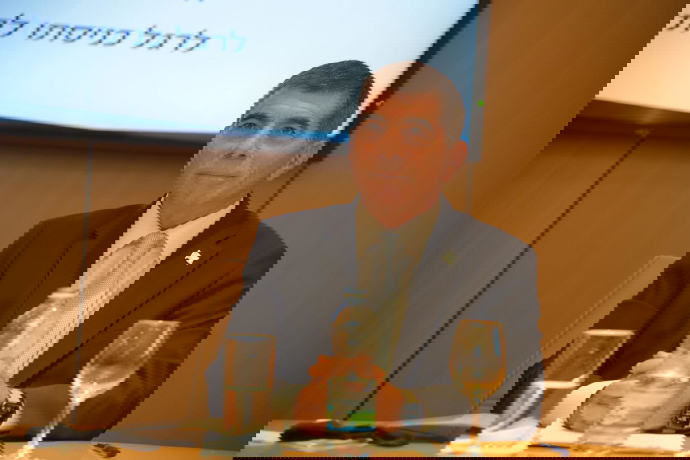 שר החוץ הנכנס, גבי אשכנזי