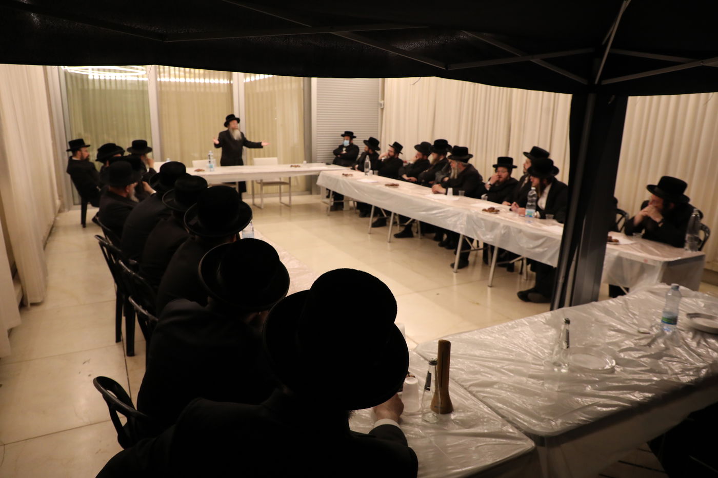 נציגי החסידויות התכנסו לוועידת היסוד להוזלת החתונות