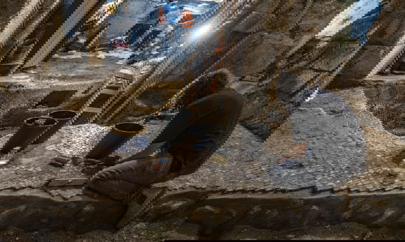 מימי בית שני: מערכת תת קרקעית ליד הכותל