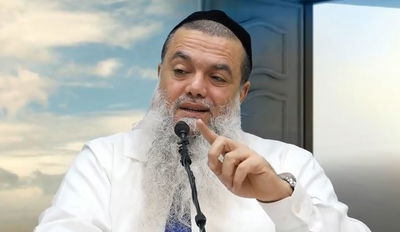 להיות בשמחה תמיד: שיעורו של הרב יגאל כהן • צפו