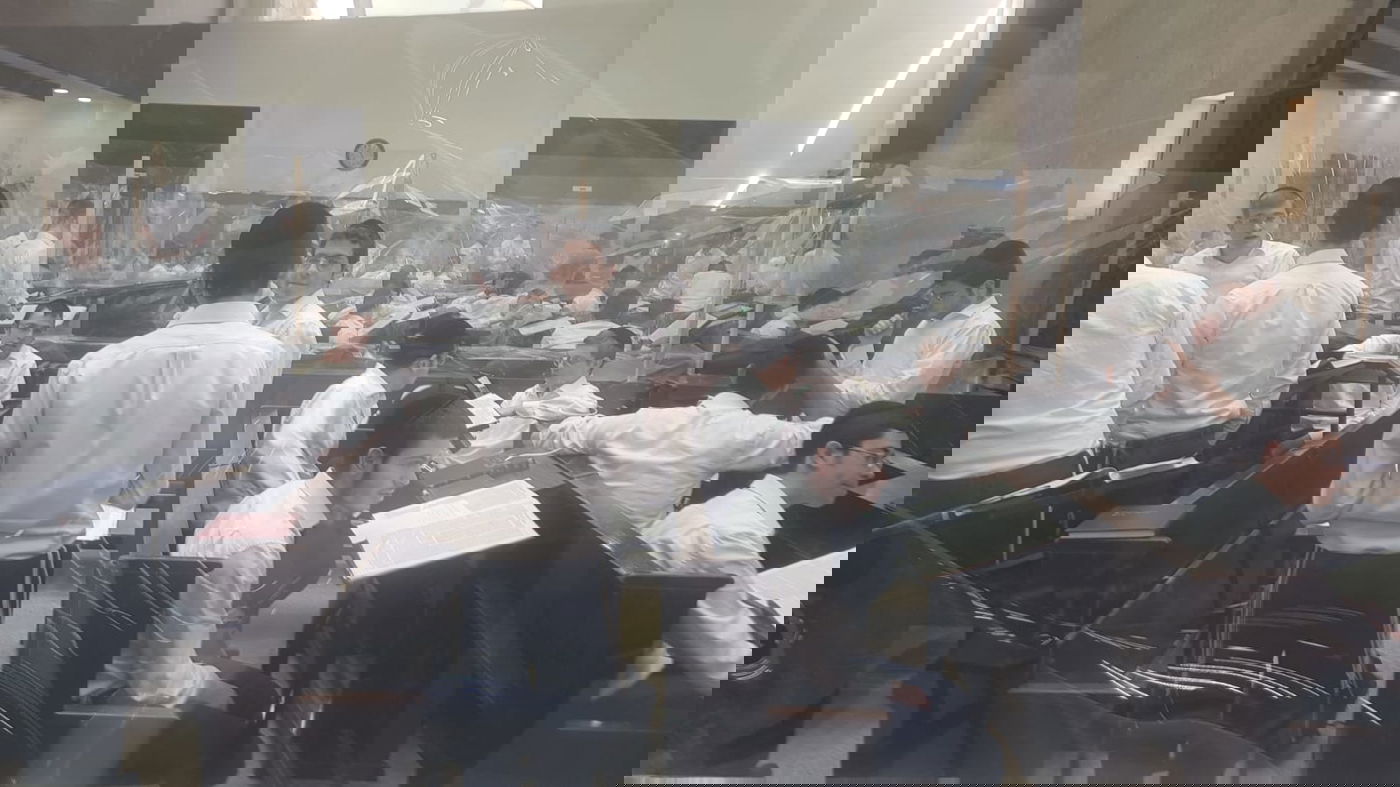 'מאור התלמוד' ייסדו קפסולות בהיכל הישיבה • תיעוד