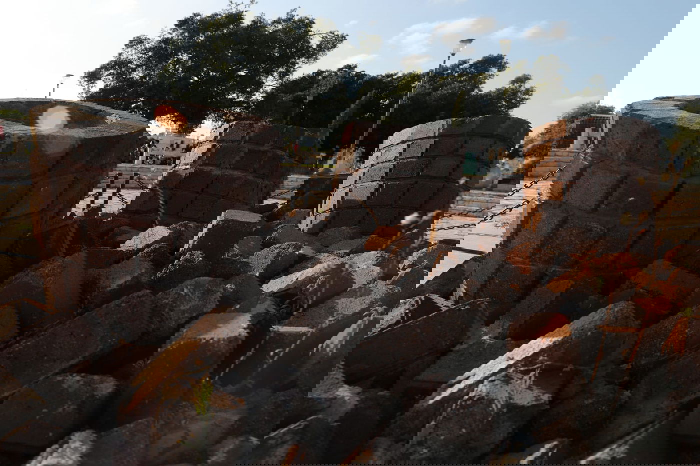 בין בני ברק לרמת גן: "טיול קורונה בהר הבנים"