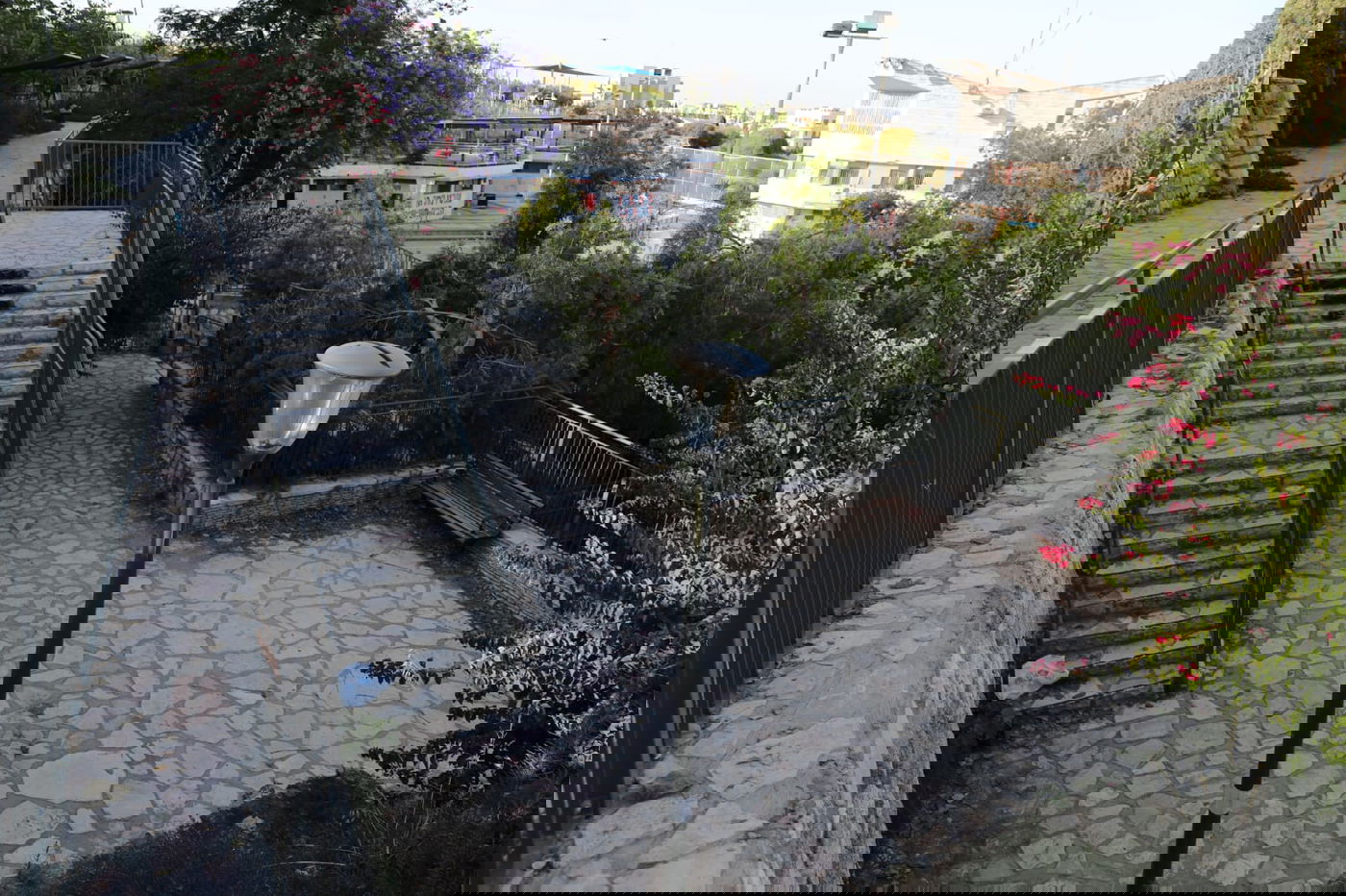 בין בני ברק לרמת גן: "טיול קורונה בהר הבנים"