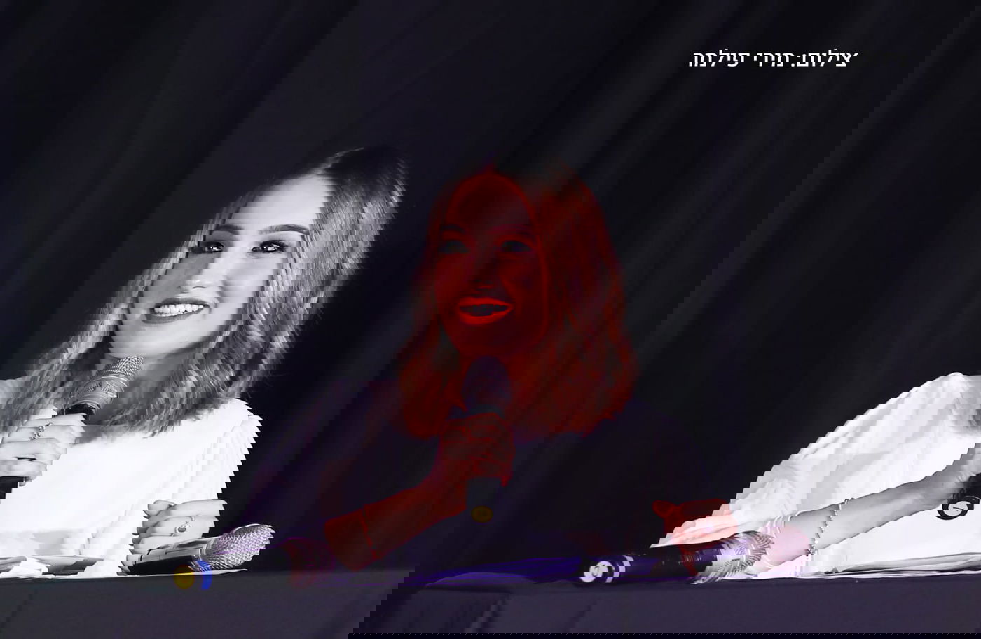 אמא מנצחת הכל, "צחוקורונה מיוזיקורונה" בהפקת והגשת יעל צין