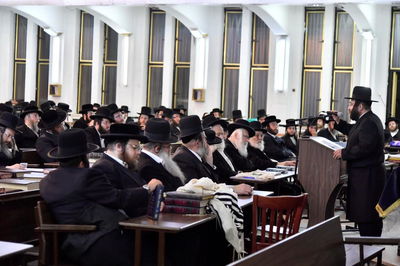 בסאטמר בני ברק ערכו מעמד הכנה לחג השבועות