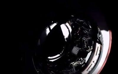 רגע הנחיתה של "קפסולת הדרקון" • תיעוד