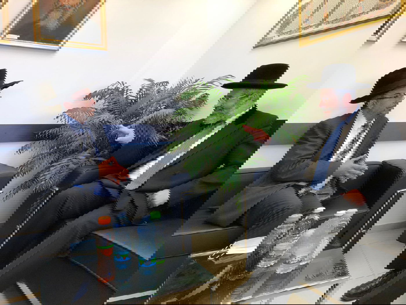 שר הדתות בפגישה עם הרב הראשי