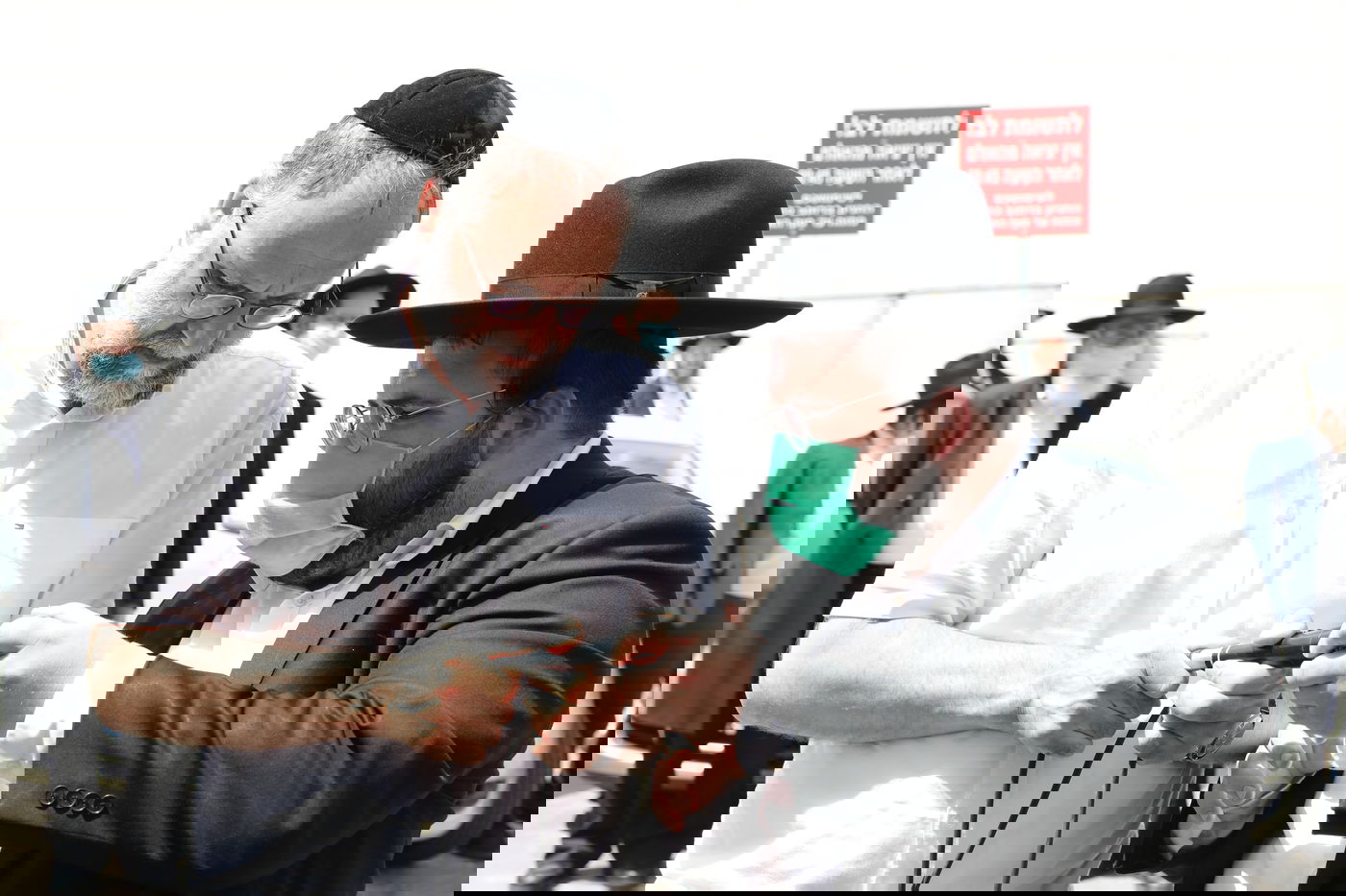 הספד על הרב עוזר דרורי: 'הפריע לו שנשים טיפלו בו כשהיה מונשם'