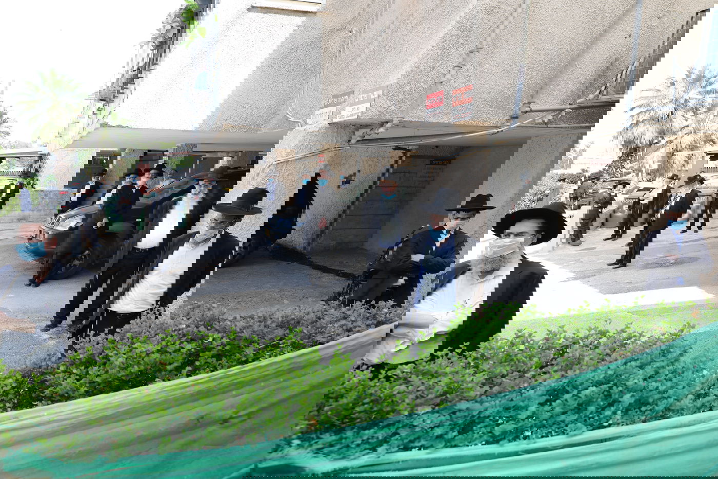 הספד על הרב עוזר דרורי: 'הפריע לו שנשים טיפלו בו כשהיה מונשם'