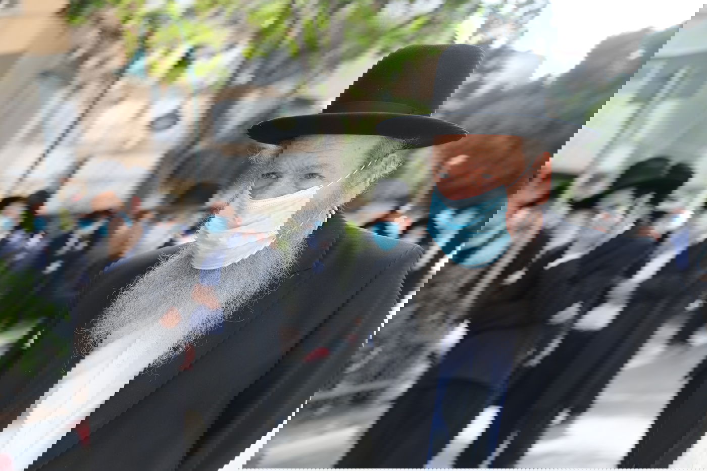 הספד על הרב עוזר דרורי: 'הפריע לו שנשים טיפלו בו כשהיה מונשם'