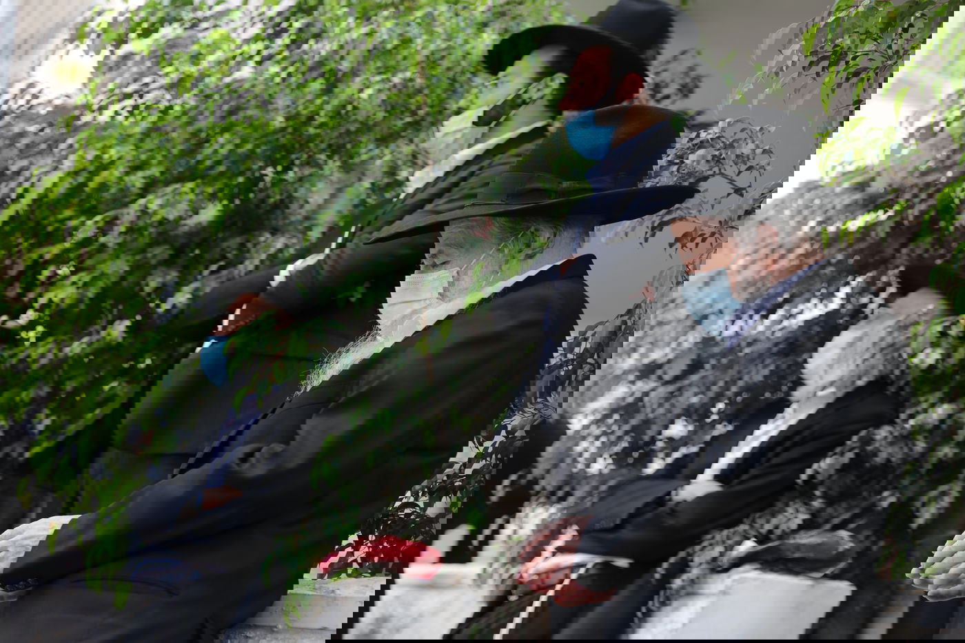 הספד על הרב עוזר דרורי: 'הפריע לו שנשים טיפלו בו כשהיה מונשם'