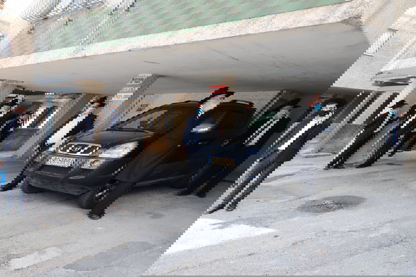 הספד על הרב עוזר דרורי: 'הפריע לו שנשים טיפלו בו כשהיה מונשם'