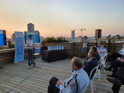 מנכ"ל מד"א הפתיע ובירך את אלי ביר • צפו