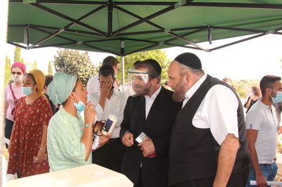 עם הזמר החרדי: 6 שנים לרצח שלושת הנערים הי"ד