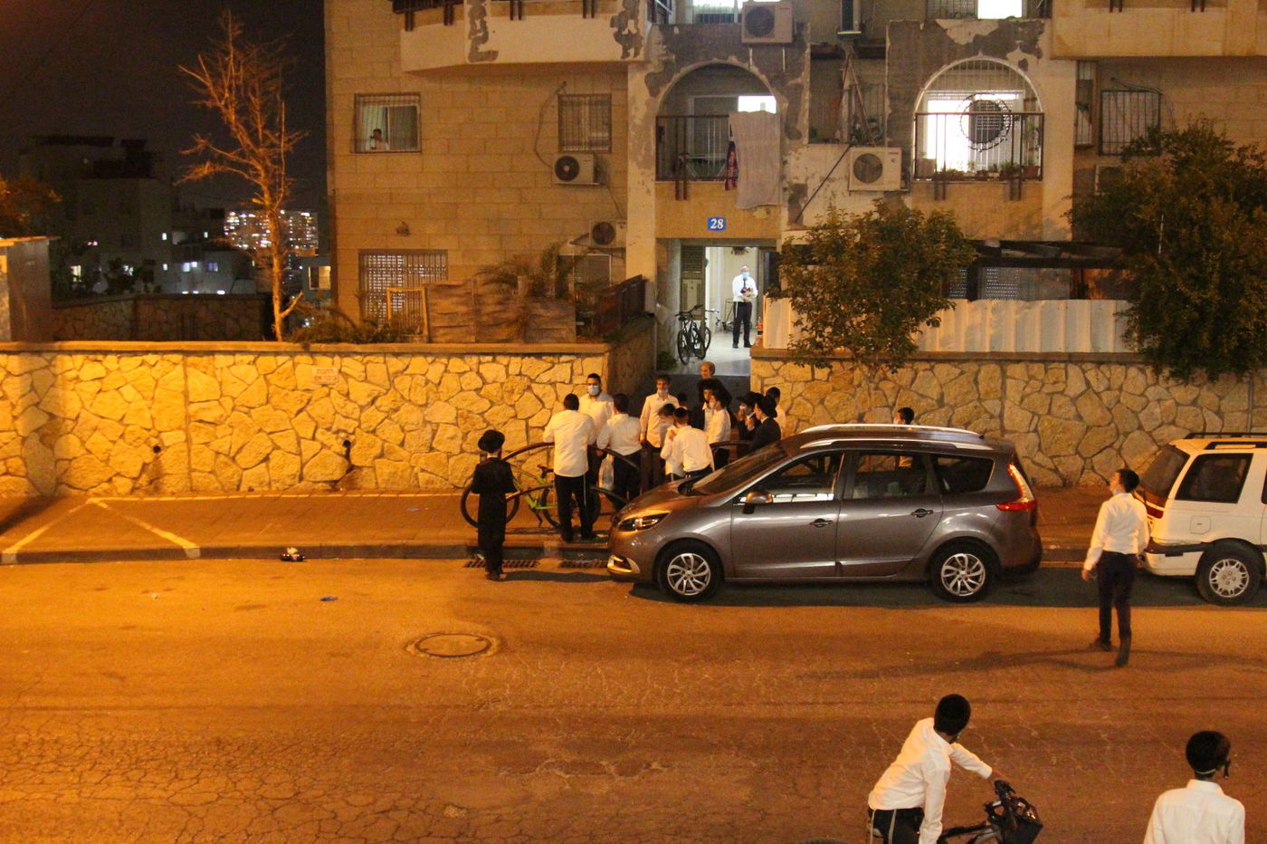 הזירה המדממת בעיר מודיעין עילית • תיעוד