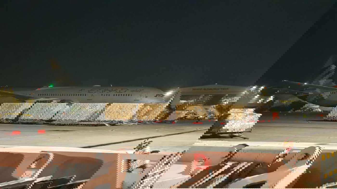 לראשונה: מטוס עם לוגו של איחוד האמירויות בנתב"ג