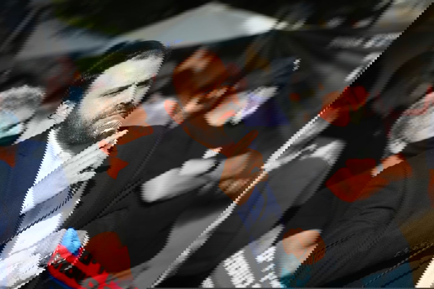 ינון אזולאי נואם