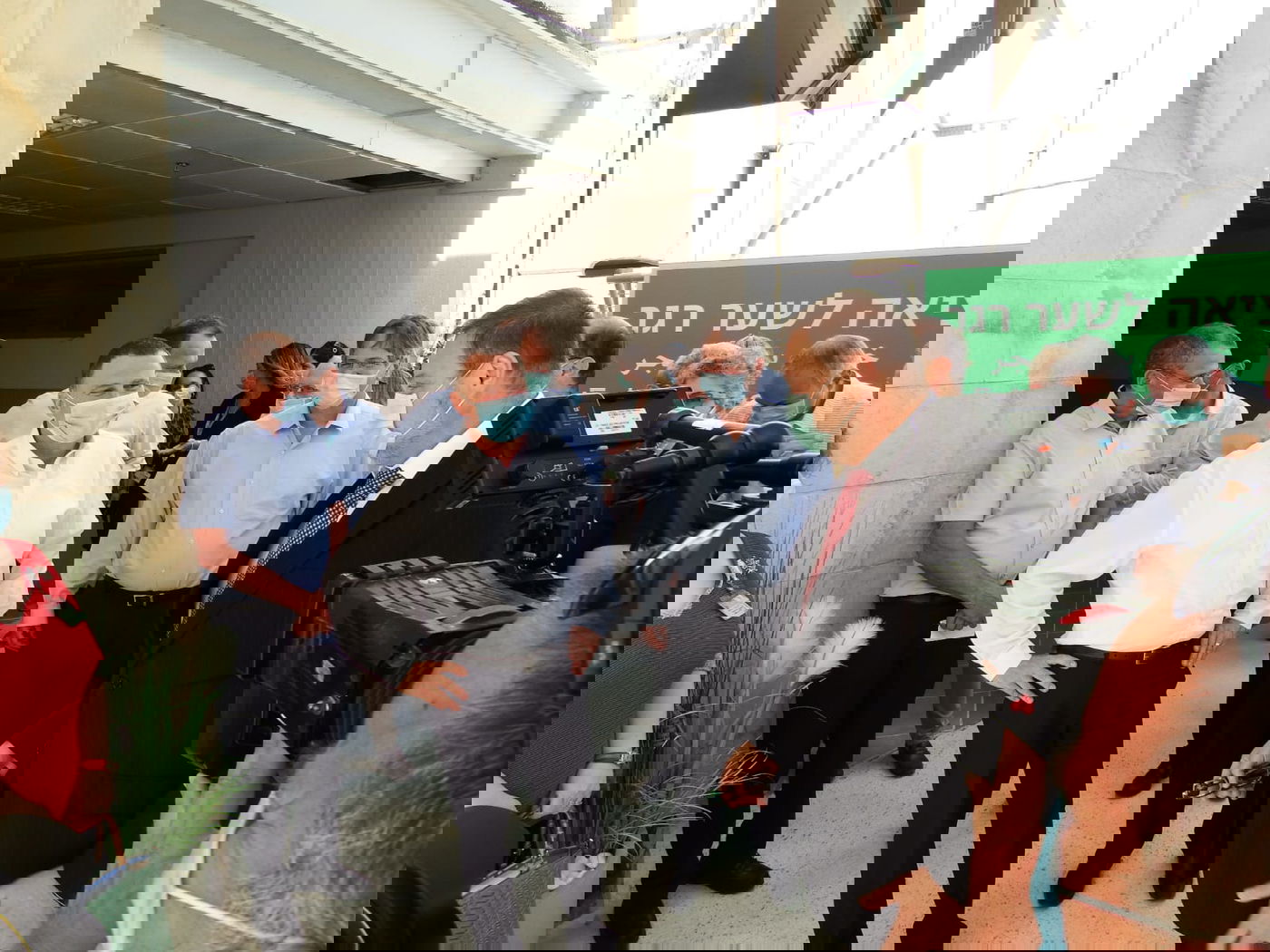 שר הבריאות אדלשטיין: "העלייה בתחלואה - אירוע דרמטי"