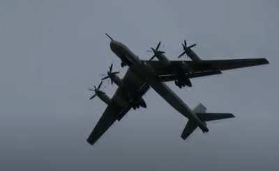 מטוסי קרב אמריקניים ירטו מפציצים רוסיים