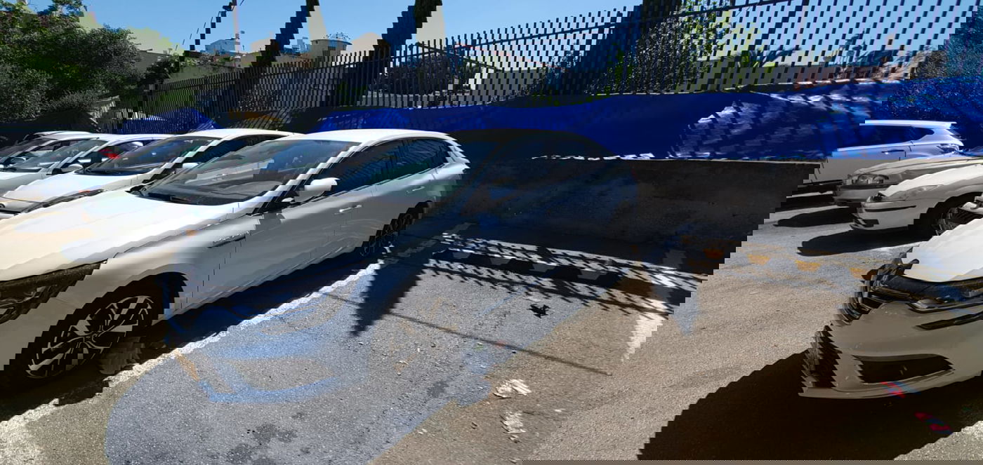 הרנו החדשה שהוחרמה