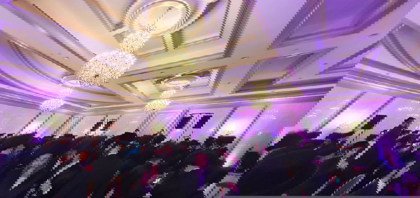 בנו של אב''ד 'נירעדהאז' התחתן עם בת הר"מ מבאבוב