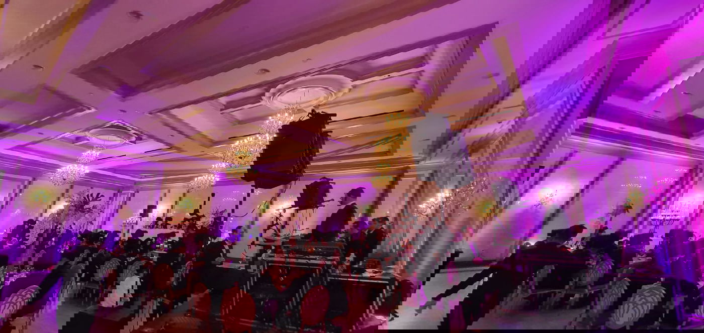 בנו של אב''ד 'נירעדהאז' התחתן עם בת הר"מ מבאבוב