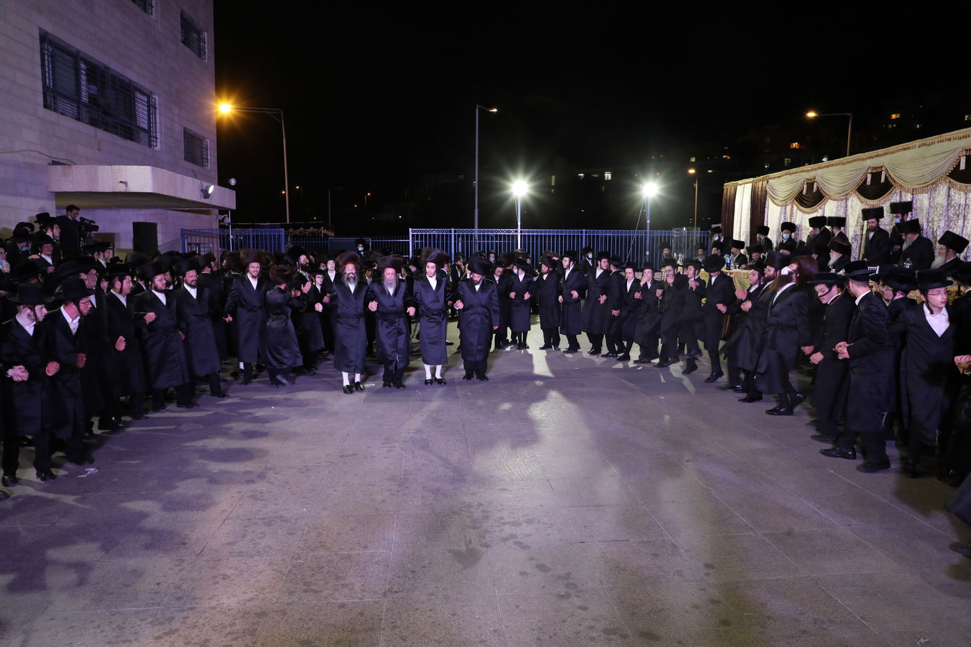 שמחת בית זוועהיל - אלכסנדר - שאץ ויזניץ