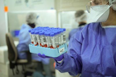 קורונה: ירידה במספר הנדבקים; נפטר אחד