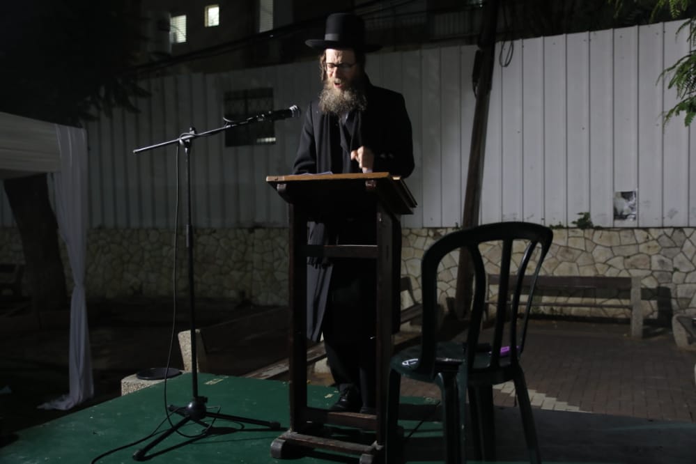 ברחבת הסמינר: הספד לראש הכולל הגר"י גולדשמידט זצ"ל