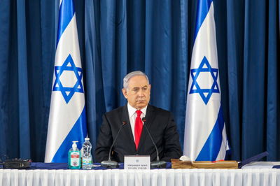 נתניהו ממליץ להתקין פלסטיק "כמו ברכב שלי"