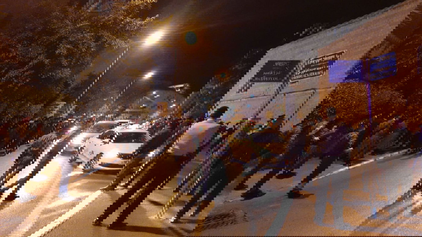 עימותים בהלוויית אח האדמו"רים: כך הבריחו את ה'מיטה'