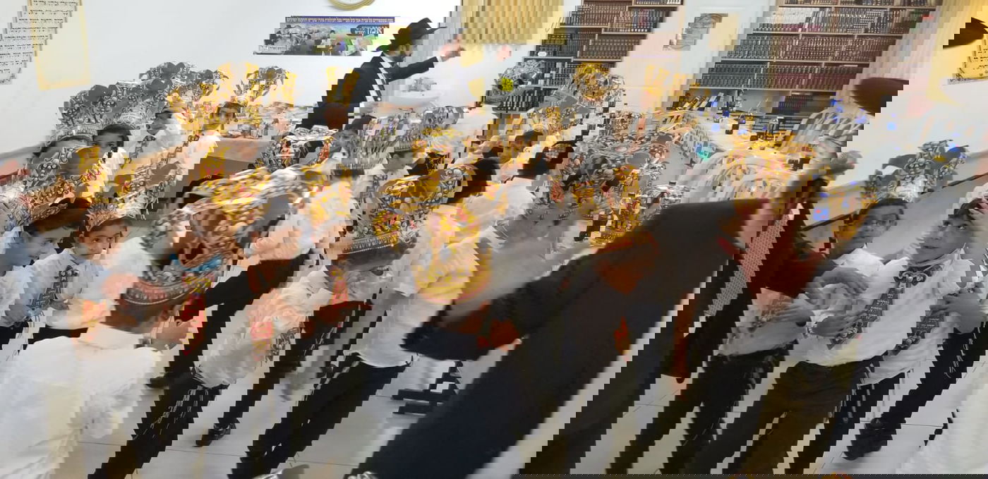 מסיבת חומש במתכונת קורונה ובלי ההורים