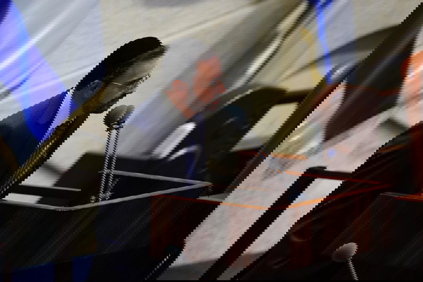 עכשיו זה רשמי: בוסו ופינדרוס הושבעו • צפו