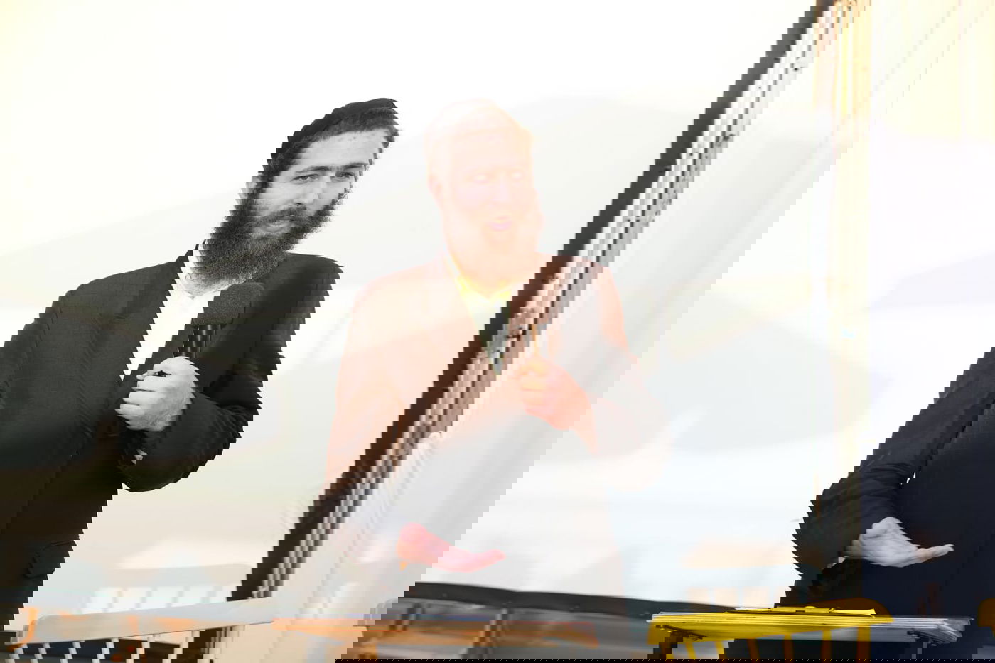 כותב השורות