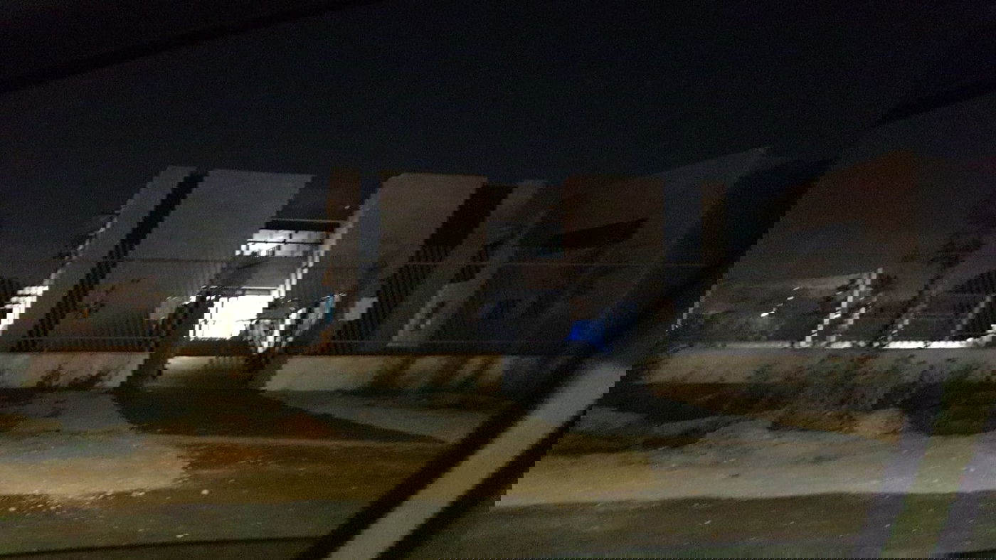 שטח המריבה, הערב