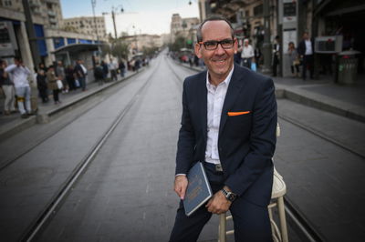 ישי לפידות נפרד מ'קול חי' והתרגש בשידור