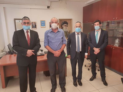 כהן, חביליו, נהרי וגרוסבוים