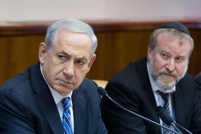 עימות סוער: "שנתניהו יתפטר"; "הפיכה שלטונית"