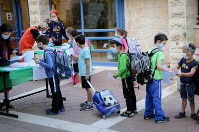 סוף שנת הלימודים // דפנה קורץ