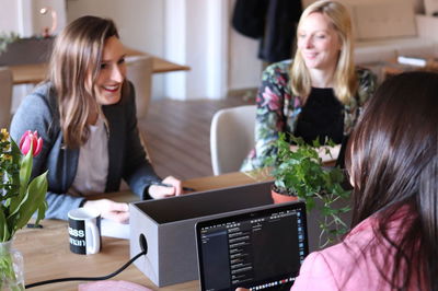 10 סיבות מדעיות שנשים מנהלות טוב יותר מגברים