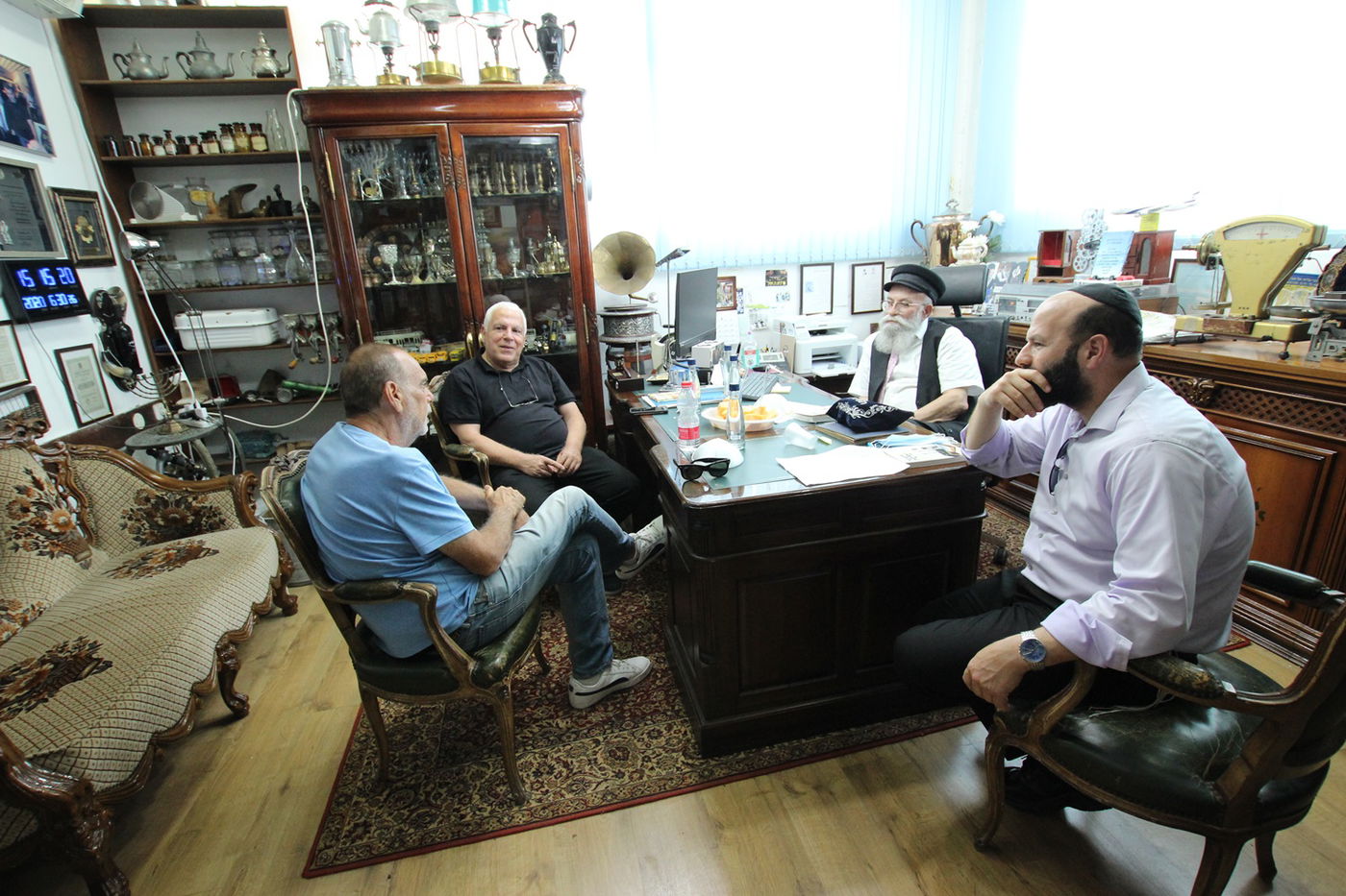 תיעוד: כשאברהם גרנט ופיני גרשון נפגשו