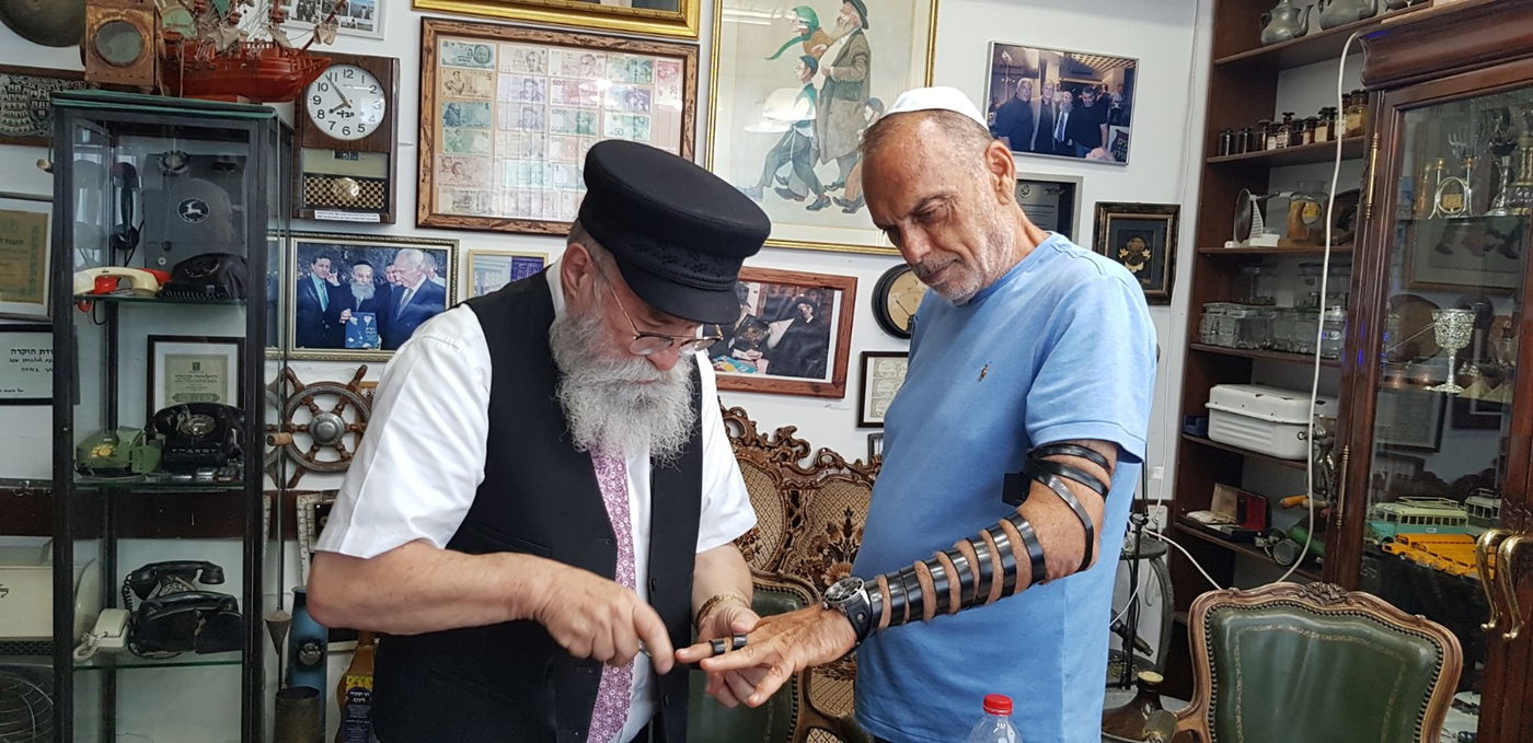 תיעוד: כשאברהם גרנט ופיני גרשון נפגשו